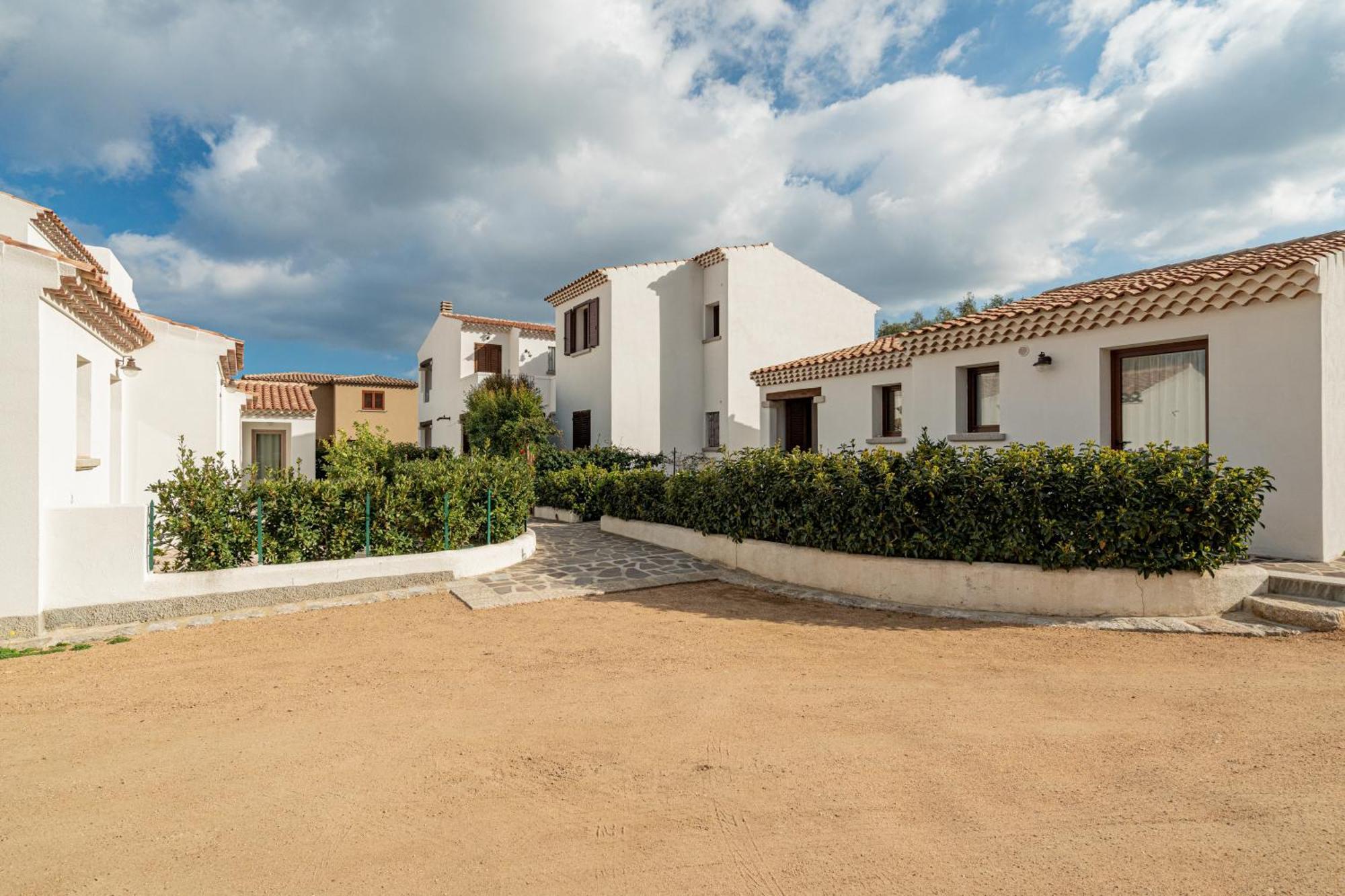 Residenza L'alzoni Guest house *